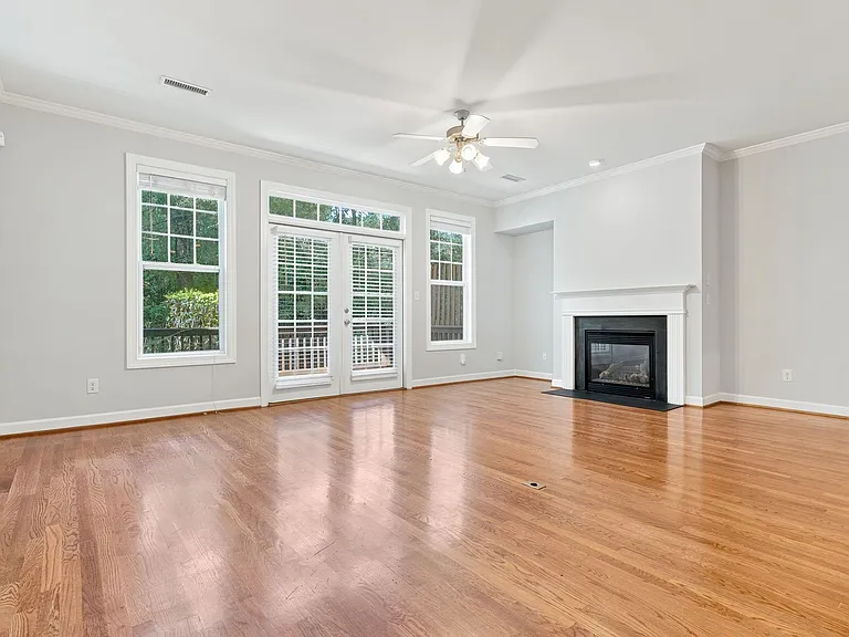 23 Abernathy Dr — Photo 2