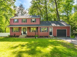 23 Colonial Dr, Windsor, CT 06095