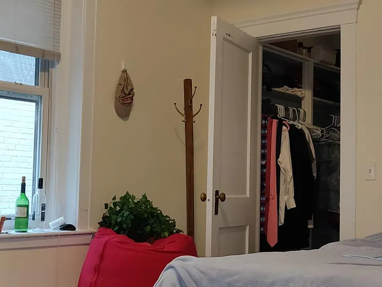81 Gibbs St #2 — Photo 47