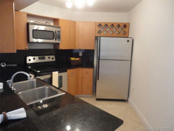 4th image of 9701 Fontainebleau Blvd #C206