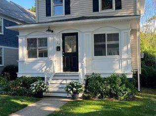 29 Brown Pl, Red Bank, NJ 07701