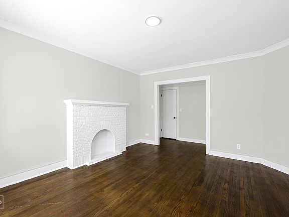 3rd image of 7706 S Coles Ave #5445