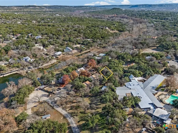 24 Marina Cir, Wimberley, TX 78676