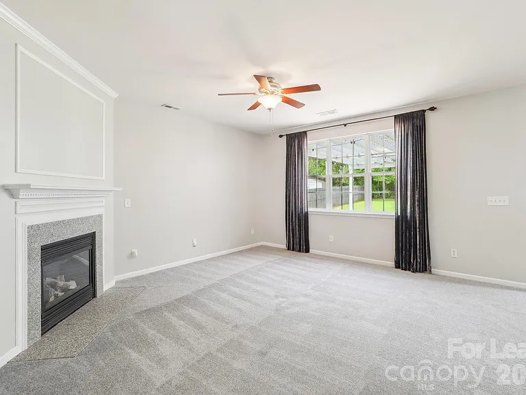 14417 Laurel Tree Ln — Photo 7
