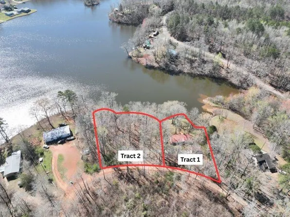 2 Lakeside Ln, Delta, AL 36258