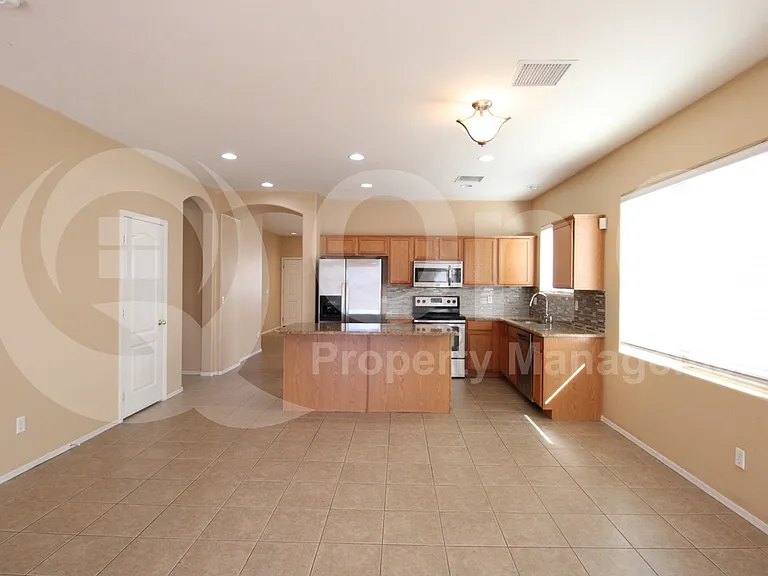 14839 W Larkspur Dr — Photo 7