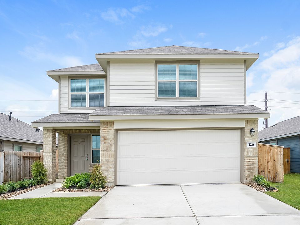 1st image of 326 Pickwick Gardens Ln