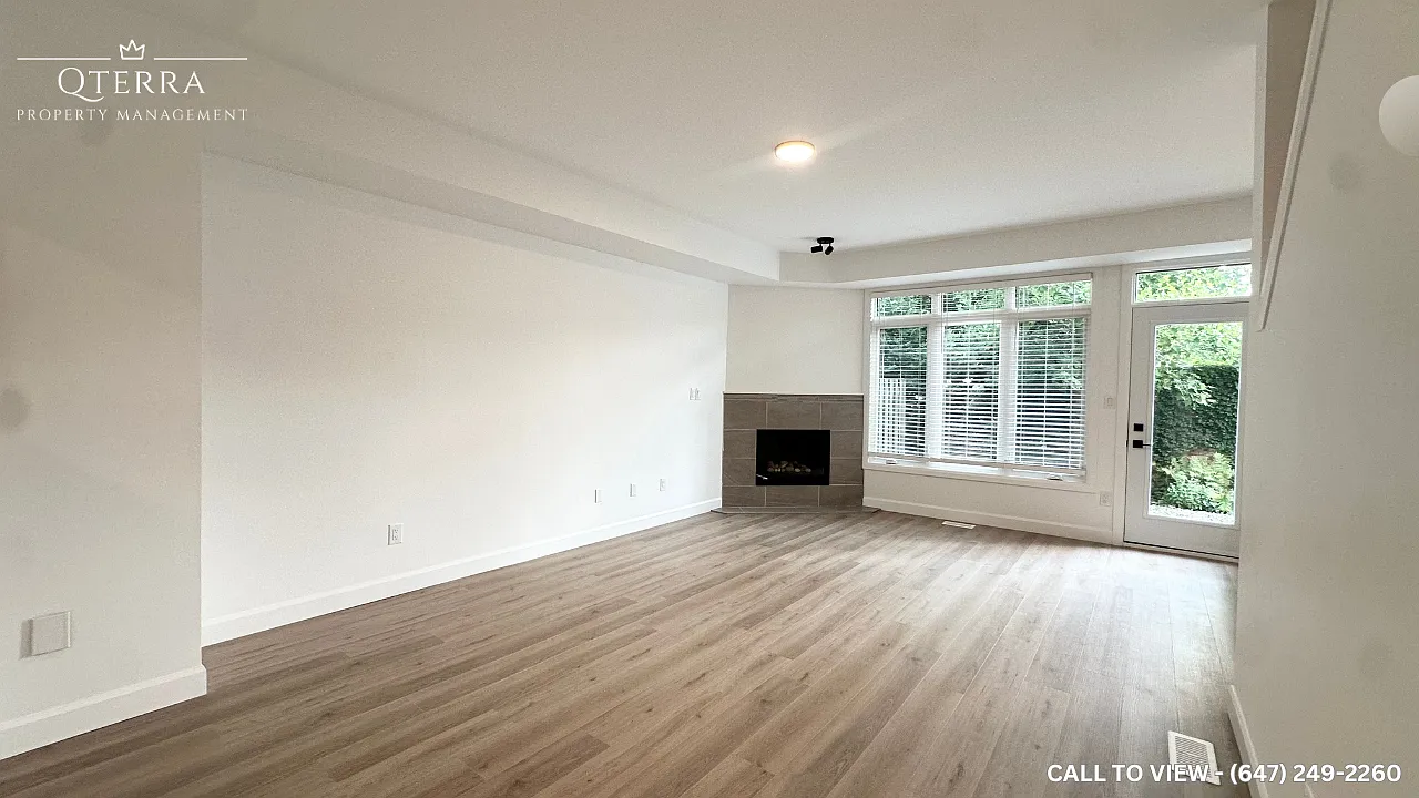 3 bed, 1.5 bath, 1300 sqft, $2,450 — Photo 1