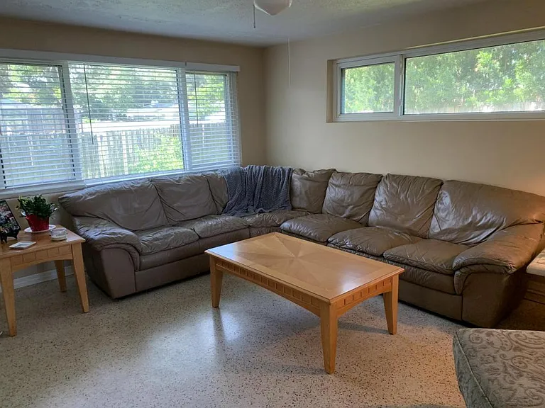 46 Baywood Ave — Photo 15