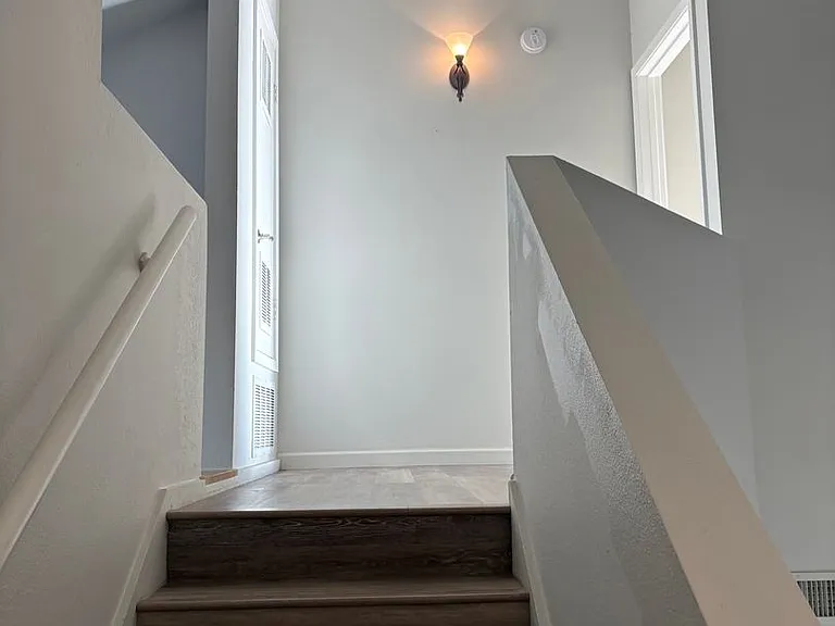 1340 Vista Montana Rd #34 — Photo 11