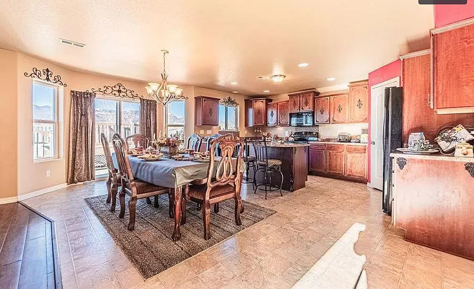 2342 Spring Blossom Dr — Photo 3