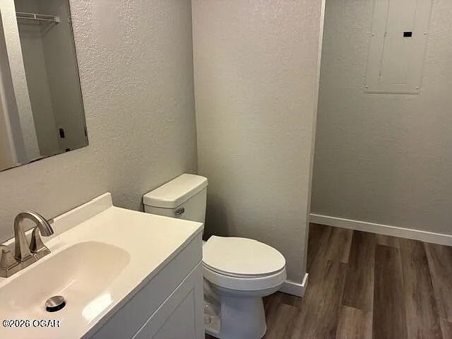 230 S Saint Charles Ave — Photo 5