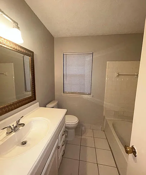 65 Lakeside Dr — Photo 6