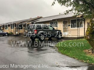 1562 Evergreen Ave NE, Salem, OR 97301