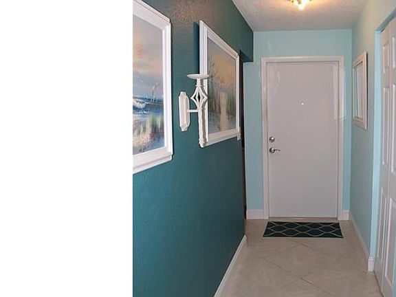 5th image of 5900 NW 44th St APT 109
