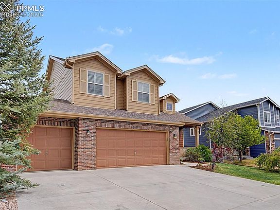 3rd image of 10437 Mount Evans Dr