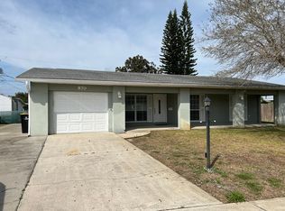 870 Edwards St NE, Palm Bay, FL 32905