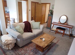 38 Maple St, Waltham, MA 02453