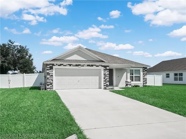 1220 Ridge Dr, Avon Park, FL 33825