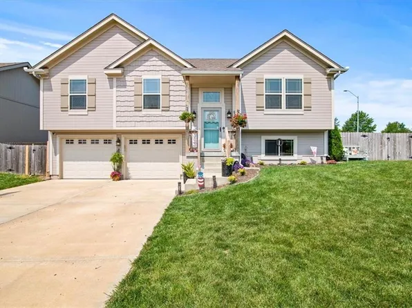 632 N Rockwell Ct, Independence, MO 64056