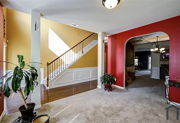 5th image of 178 Gloster Park Ct