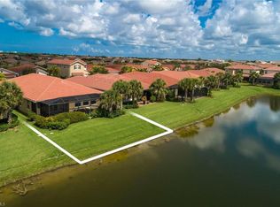 13592 Manchester Way, Naples, FL 34109