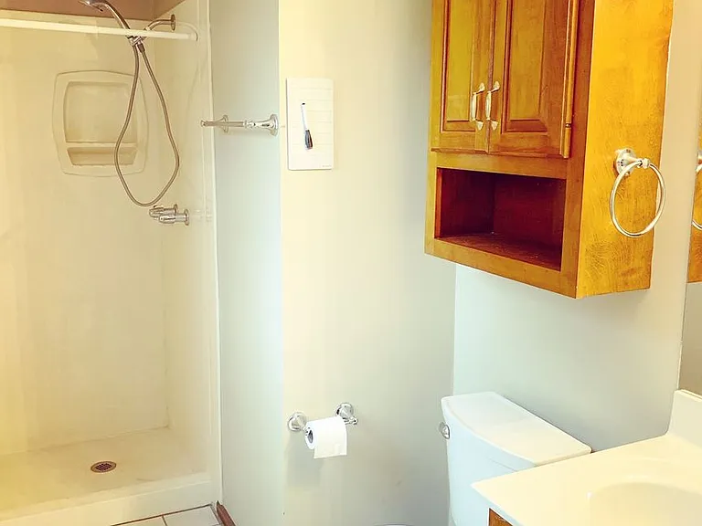 4001 Riveroaks Cir — Photo 15