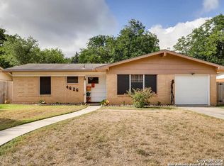 4626 Creekmoor Dr, San Antonio, TX 78220