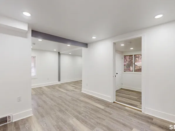 30 Pond Street, Naugatuck, CT 06770