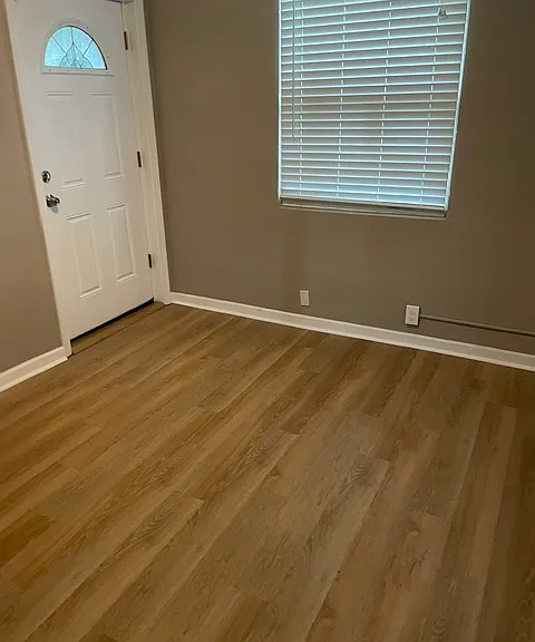 548 Thurmond St NW #4 — Photo 2