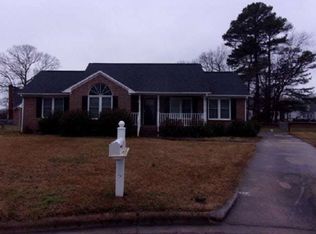 213 Harvest Rd, Roanoke Rapids, NC 27870