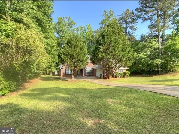 239 Old Pond Rd, Lagrange, GA 30241