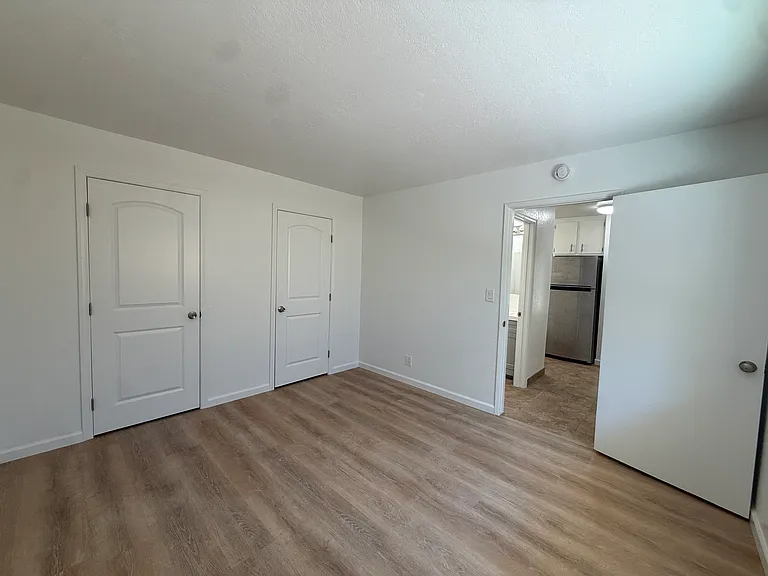 1141 E Foothill Blvd #5 — Photo 14