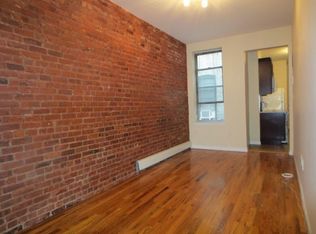 564 Seneca Ave APT 3R, Ridgewood, NY 11385