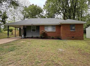 3535 Debby Dr, Memphis, TN 38127
