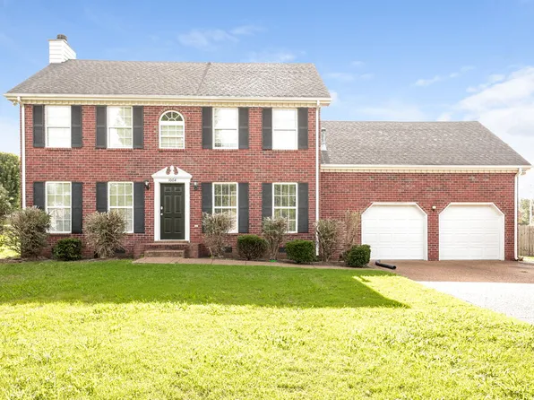 1004 Don Blair Dr, Smyrna, TN 37167