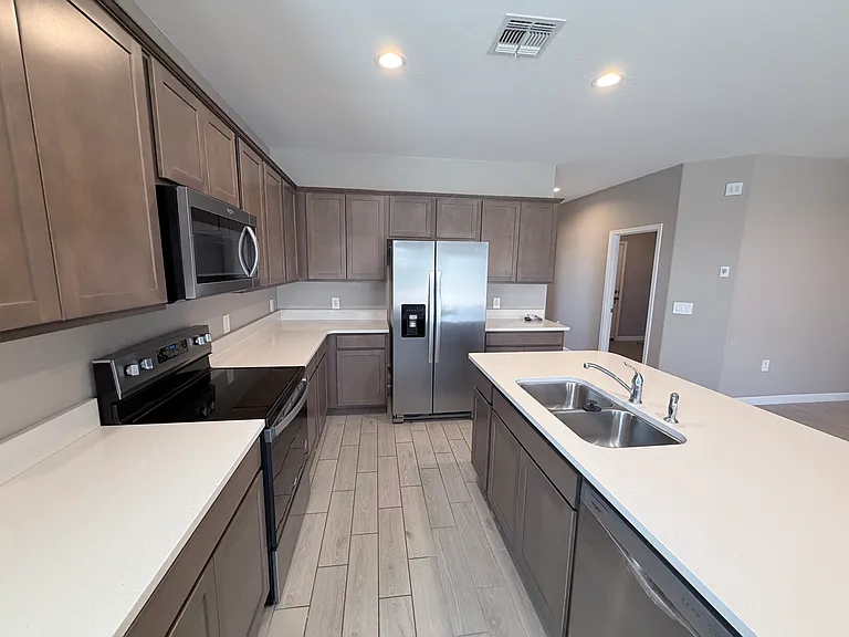 24170 W Flores Dr — Photo 22