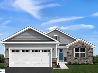 1033 Tulipwood Dr, Spartanburg, SC 29306