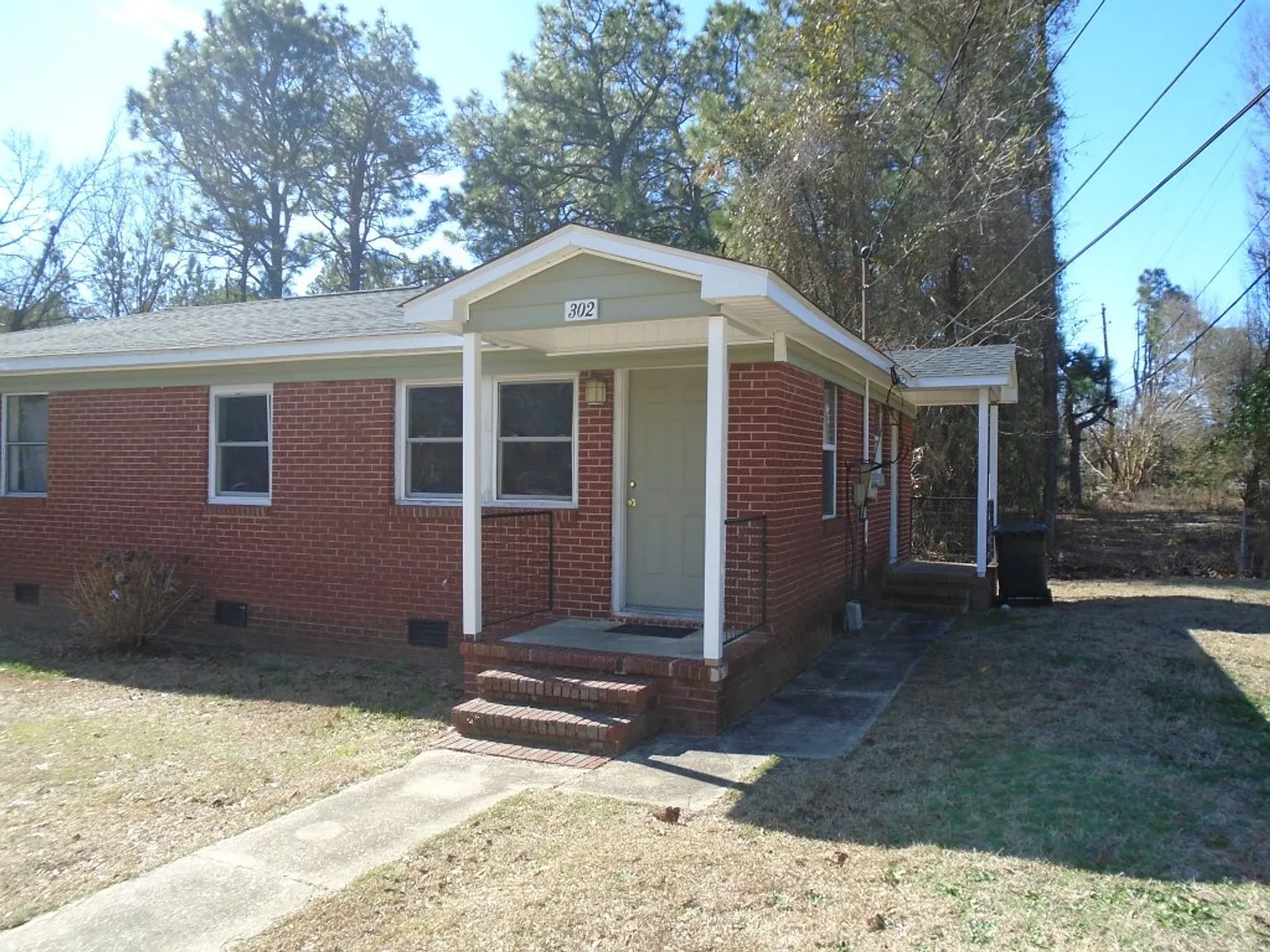 302 Old Shaw Rd. — Photo 2