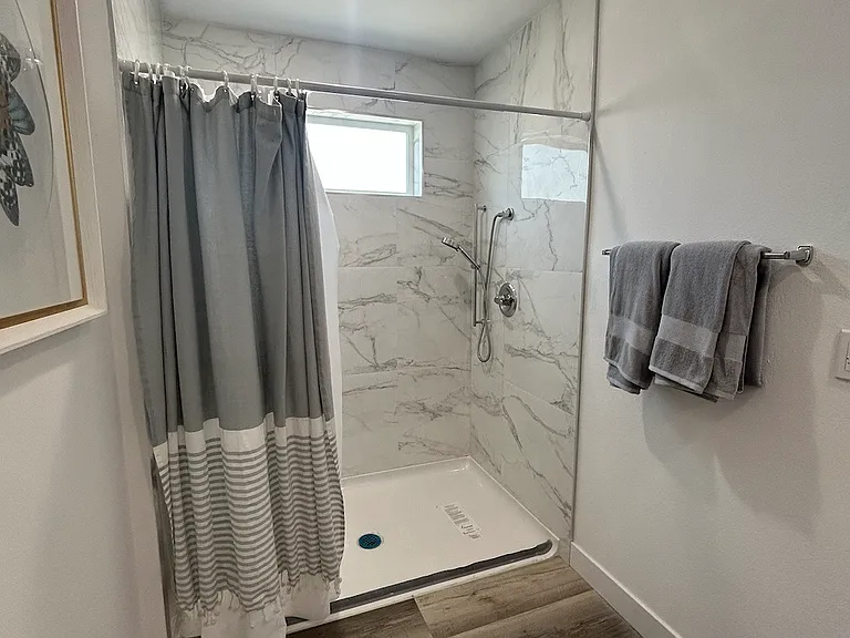 2835 San Marino St #308 — Photo 6