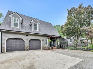 3611 Pinevale Rd, Roanoke, VA 24018