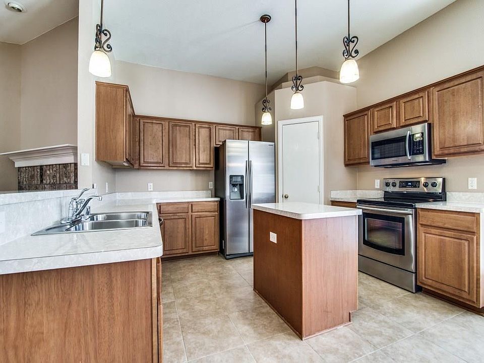 1st image of 471 Tolleson Dr
