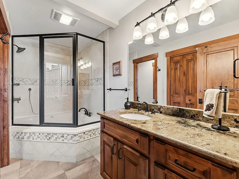 1682 Boreas Pass Rd #C — Photo 35
