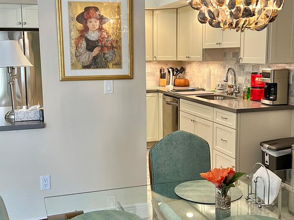 4th image of 3520 S Ocean Blvd APT H404