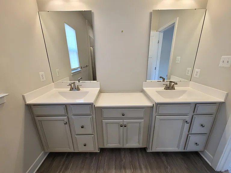 8667 Shady Pines Dr — Photo 19