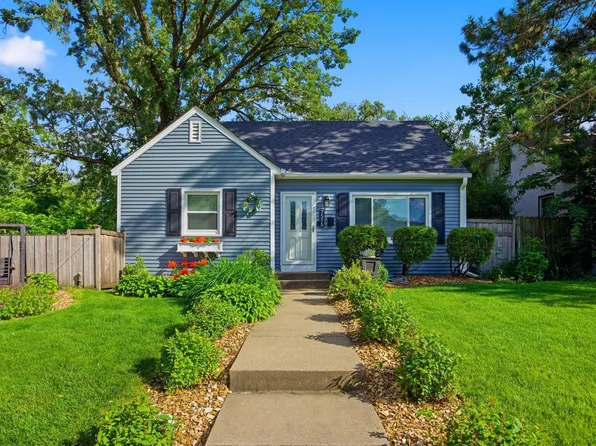 7515 North St, Saint Louis Park, MN 55426