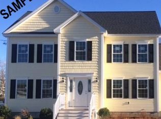 51 Benefit St, Methuen, MA 01844