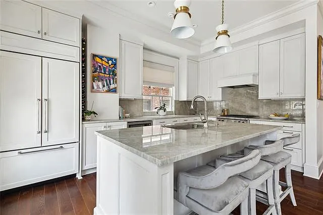 700 Magazine St #515 — Photo 17