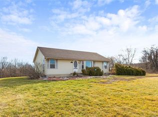28525 S Bennett Rd, Freeman, MO 64746