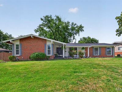 4080 Helmkampf Dr, Florissant, MO, 63033